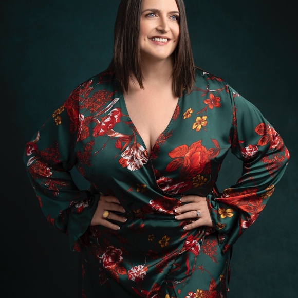 MAKE AN OFFER! Wrap Dress Size 20 - green floral silky sexy elegant formal - Picture 4 of 5